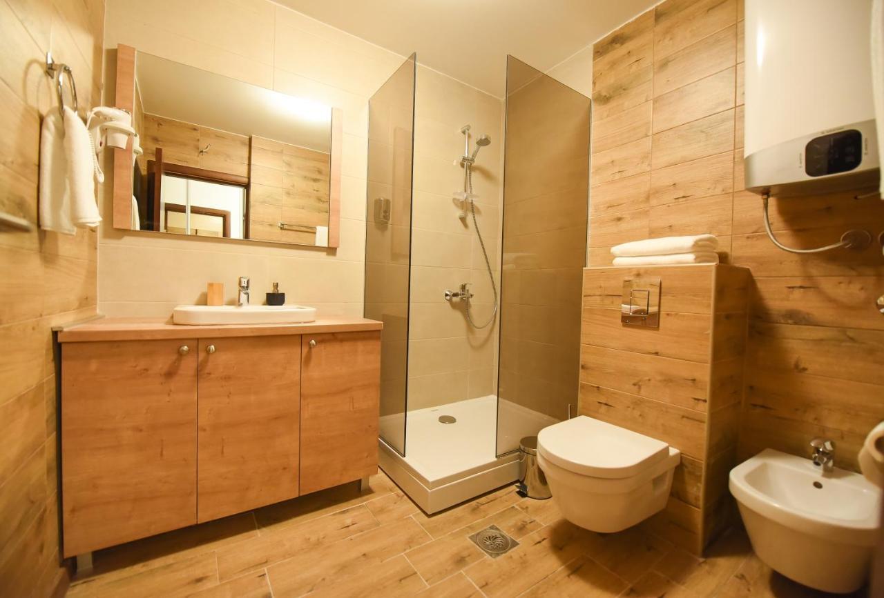 Korzo Apartmani Podgorica Exterior foto