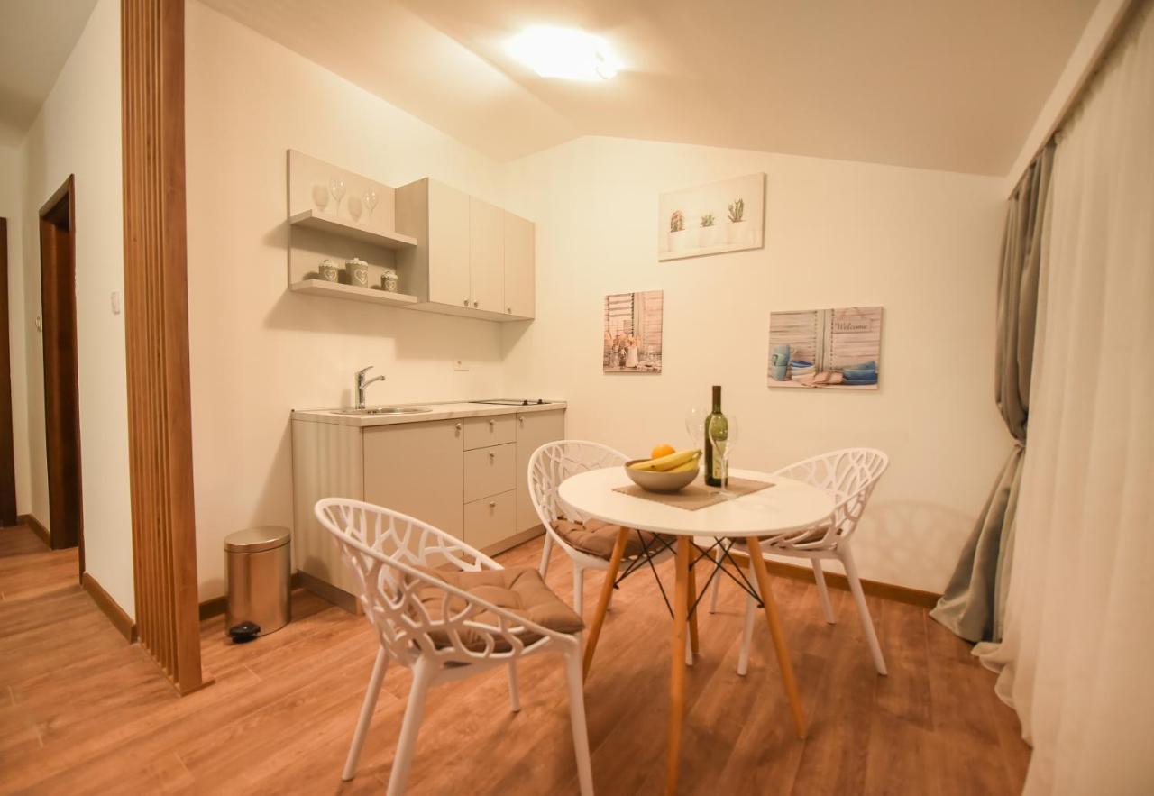 Korzo Apartmani Podgorica Exterior foto