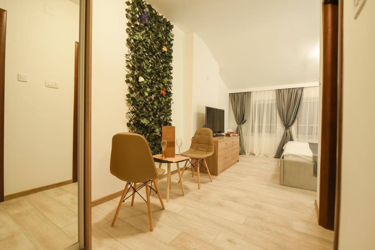 Korzo Apartmani Podgorica Exterior foto