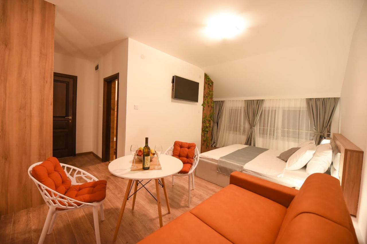 Korzo Apartmani Podgorica Exterior foto